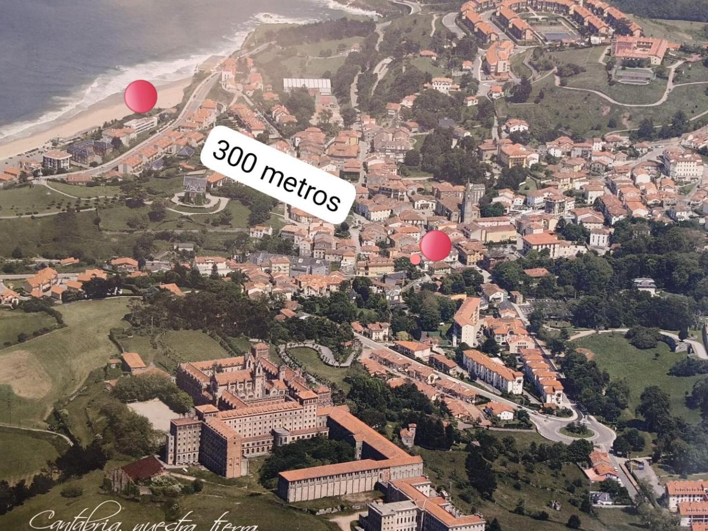 La Aldea 3 , Centro De Comillas Luaran gambar
